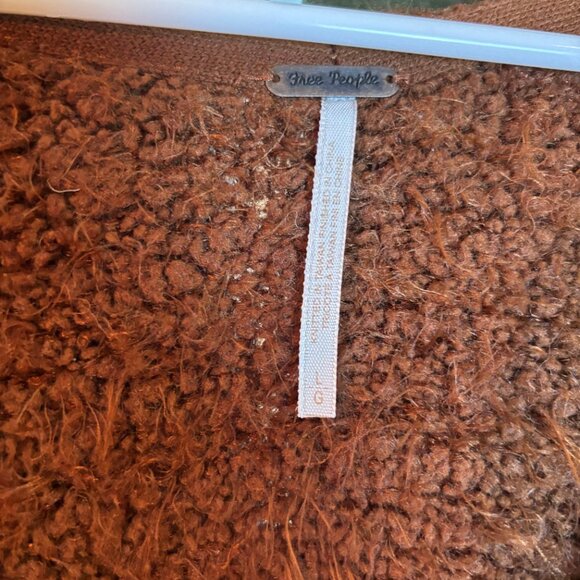 Free People Oversized Brown Icing Soft Fuzzy V-Neck - Picture 4 of 6